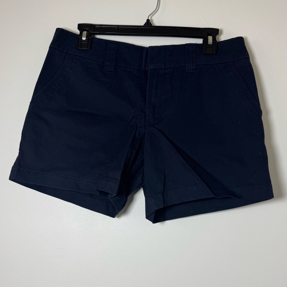Tommy Hilfiger Navy Chino Shorts Women’s Size 8 NWT Classic Flat Front